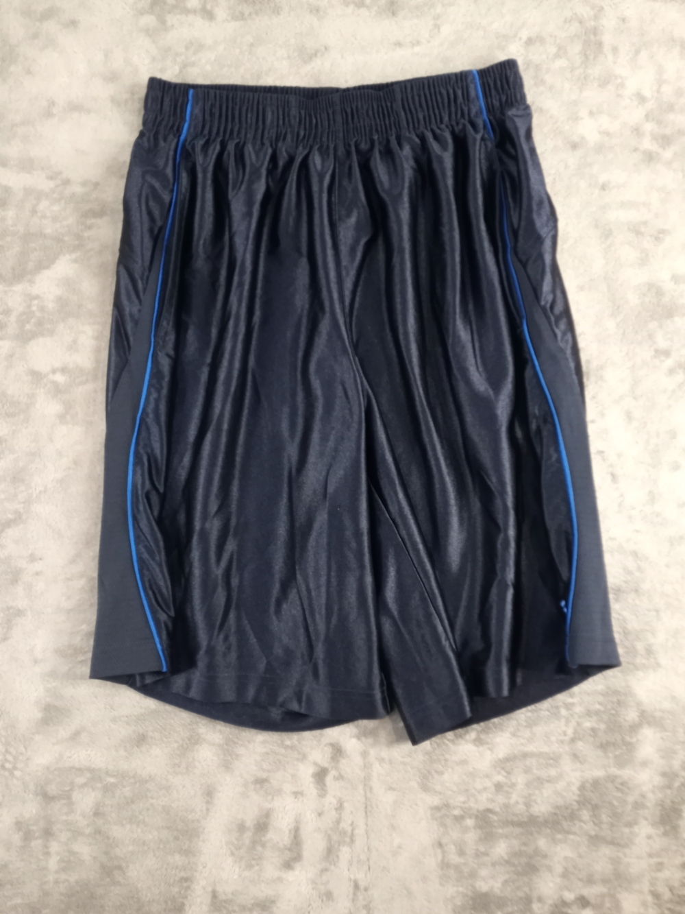 Fila Men's Athletic Shorts in Navy with Blue Trim size Medium